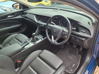 /photos/10605/14421938-e7a8-027c-bf08-7e381eca5dee_i320x240.jpg