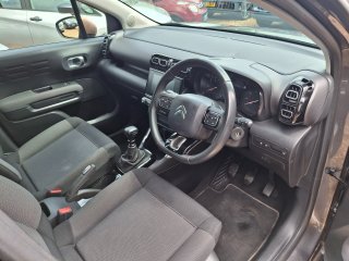/photos/10605/58a2e589-915b-6df4-2e93-4c3be922d118_i320x240.jpg