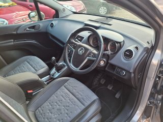 /photos/10605/5ca0b773-f85c-913f-cf61-c9e07eb30ac4_i320x240.jpg