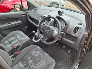 /photos/10605/60338fa4-bb81-315d-a983-1da14748ec86_i320x240.jpg