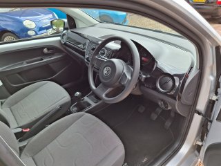 /photos/10605/c389d430-f17c-1130-8422-bd5c8526ace8_i320x240.jpg
