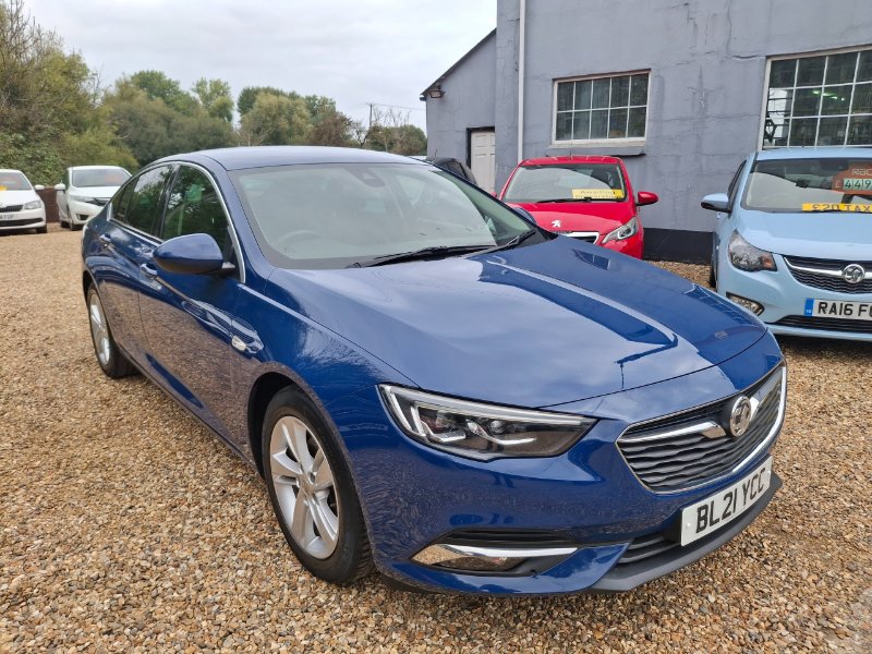 Blue Vauxhall Insignia 1.6 Turbo D BlueInjection Elite Nav Grand Sport 5dr Diesel Manual Euro 6 s/s 136 ps